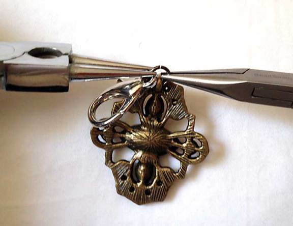 Connecting the parts