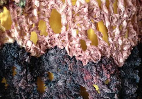 Scalloped seam close-up